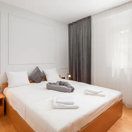 Appartement Bella Figura - Heated Pool *