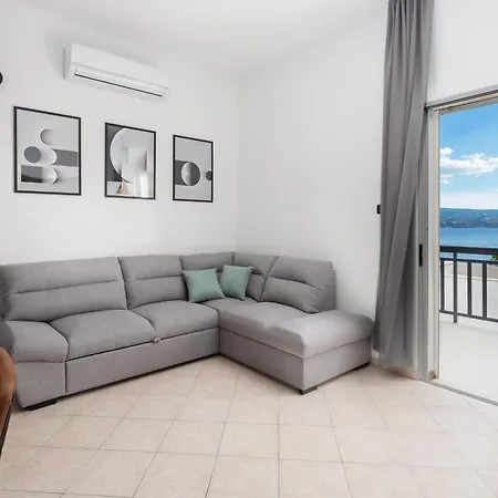 Apartman Bella Figura - Heated Pool *