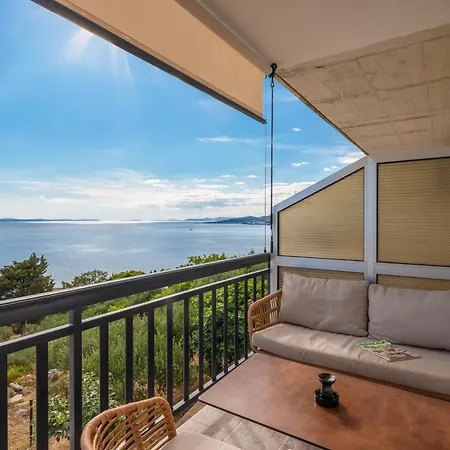 Apartman Bella Figura - Heated Pool