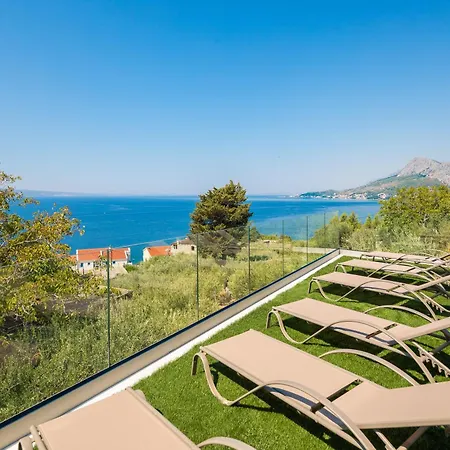 Apartman Bella Figura - Heated Pool