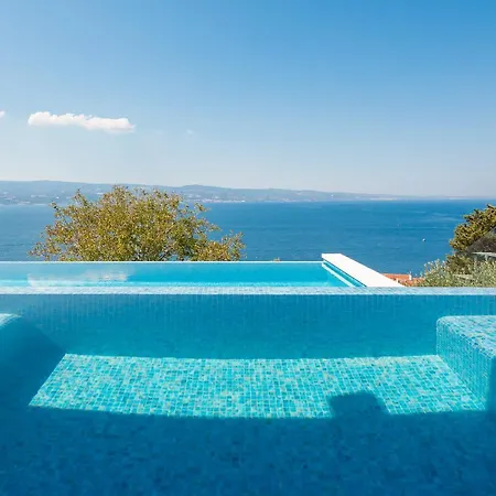 Bella Figura - Heated Pool Apartamento Omiš
